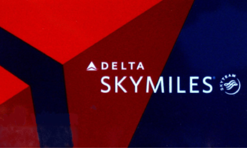 red and blue delta skymiles logo